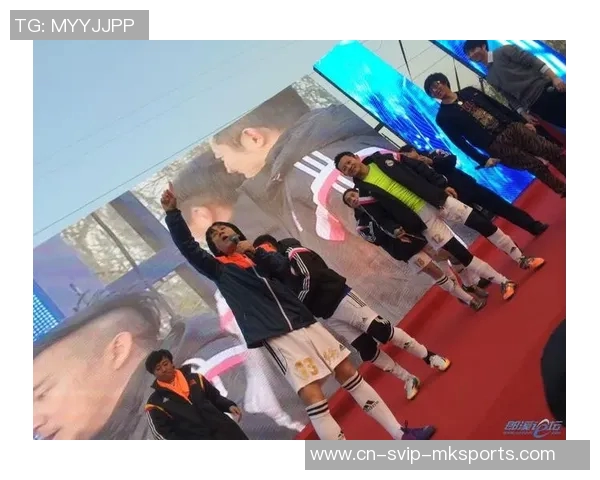 韩硕的成长之路与职业生涯回顾：从青涩少年到篮球场上的闪耀明星